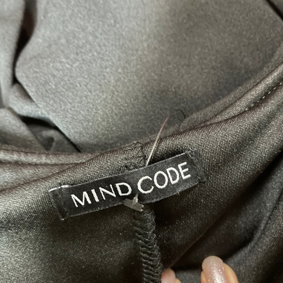 Mind Code Junior’s size 02 mini black ruffle dress - Picture 4 of 4